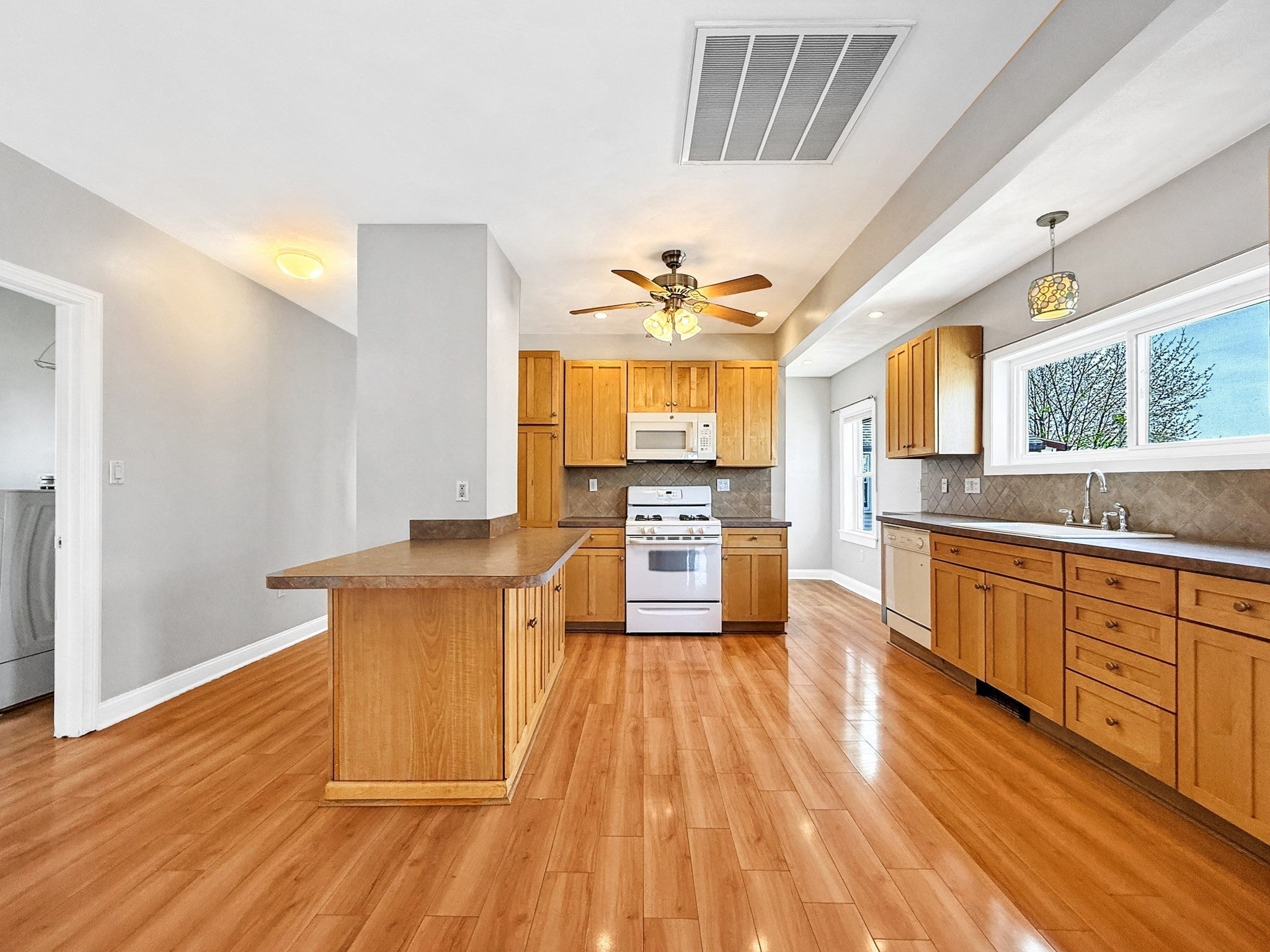 71 Winslow St #2, Everett, MA, 71 Winslow St #2, Everett, MA Photo #7