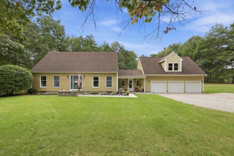 Photo of 6 Brittany Dr, Palmer, MA 01069 (MLS # 73579182)