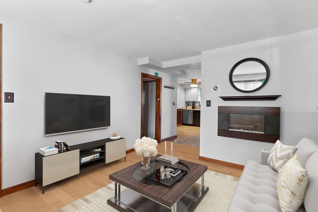 33 Ellerton St 1