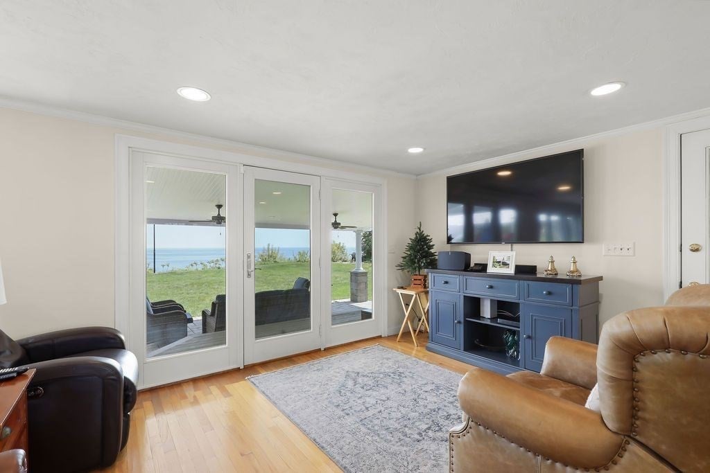 3 Ellisville Drive, Plymouth, MA, 3 Ellisville Drive, Plymouth, MA Photo #8