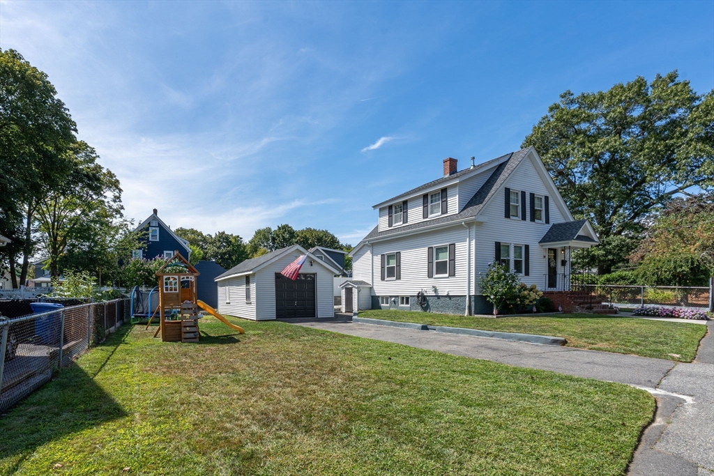 39 Pine St
