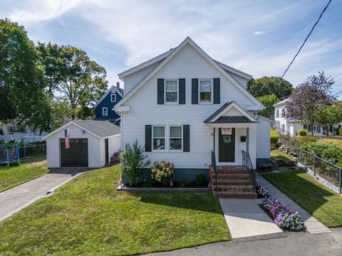 39 Pine St Wakefield MA 01880