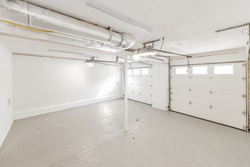 105 Neponset Ave 105