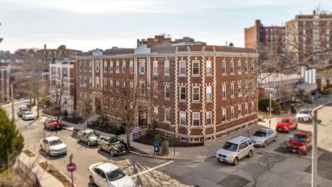 32 James St 1 Brookline MA 02446