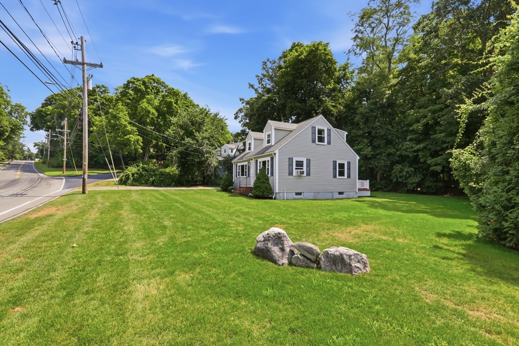 82 Central St, Andover, MA Photo #3