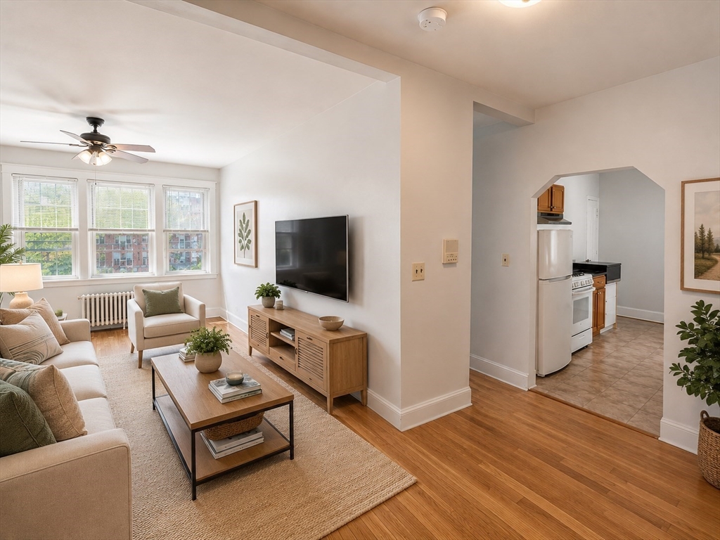 2001 Commonwealth Ave 32