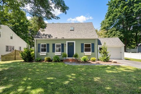11 Netta Rd Dedham MA 02026
