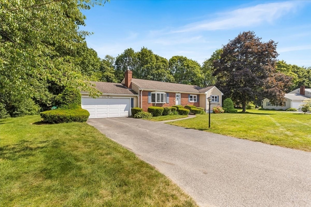 17 Hall Drive