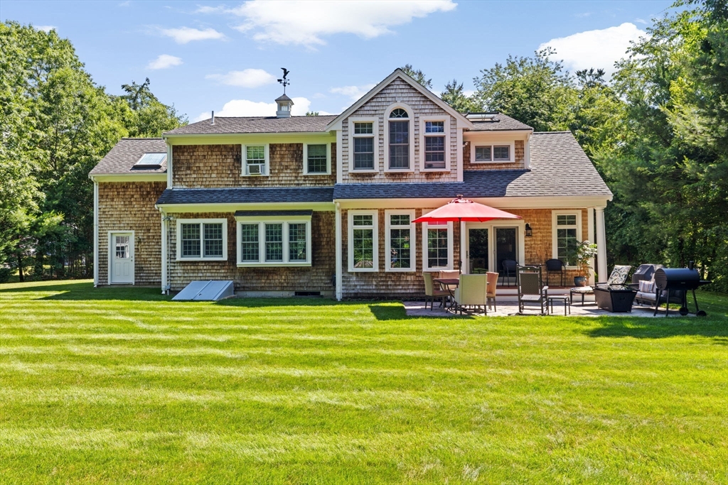 90 Foxworth Ln