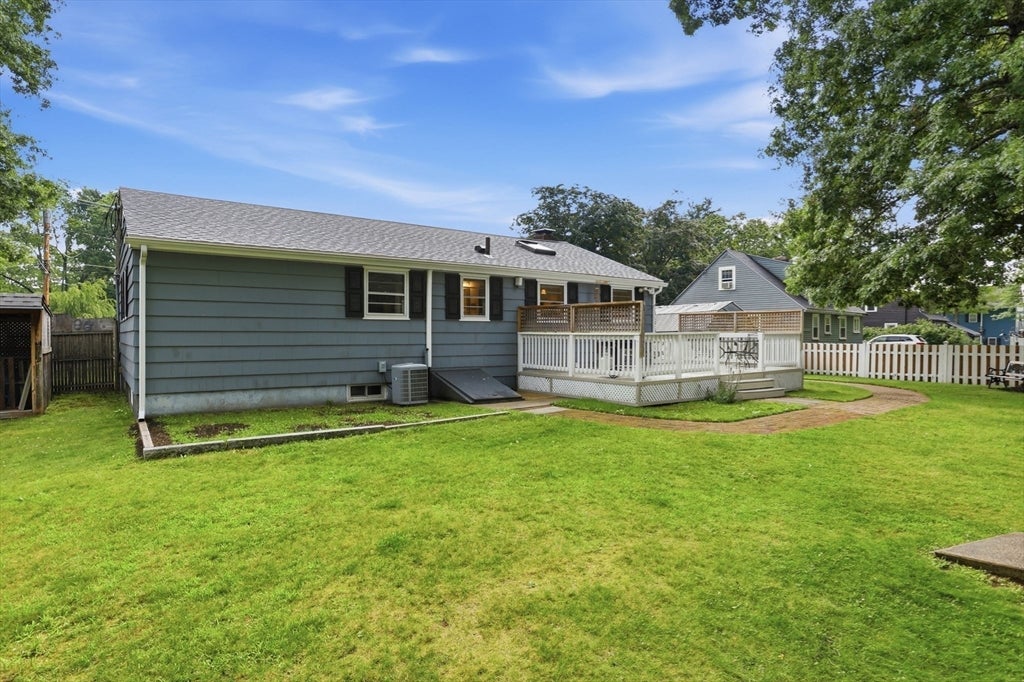 50 Pine St, Hudson, MA, 50 Pine St, Hudson, MA Photo #34