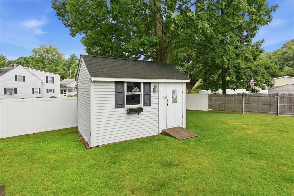 50 Pine St, Hudson, MA, 50 Pine St, Hudson, MA Photo #35