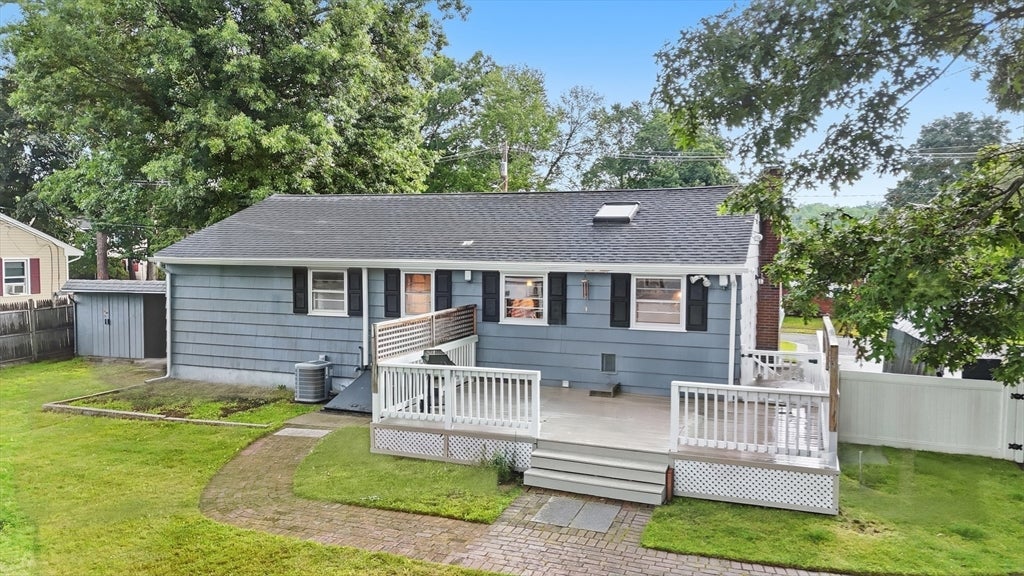 50 Pine St, Hudson, MA, 50 Pine St, Hudson, MA Photo #37