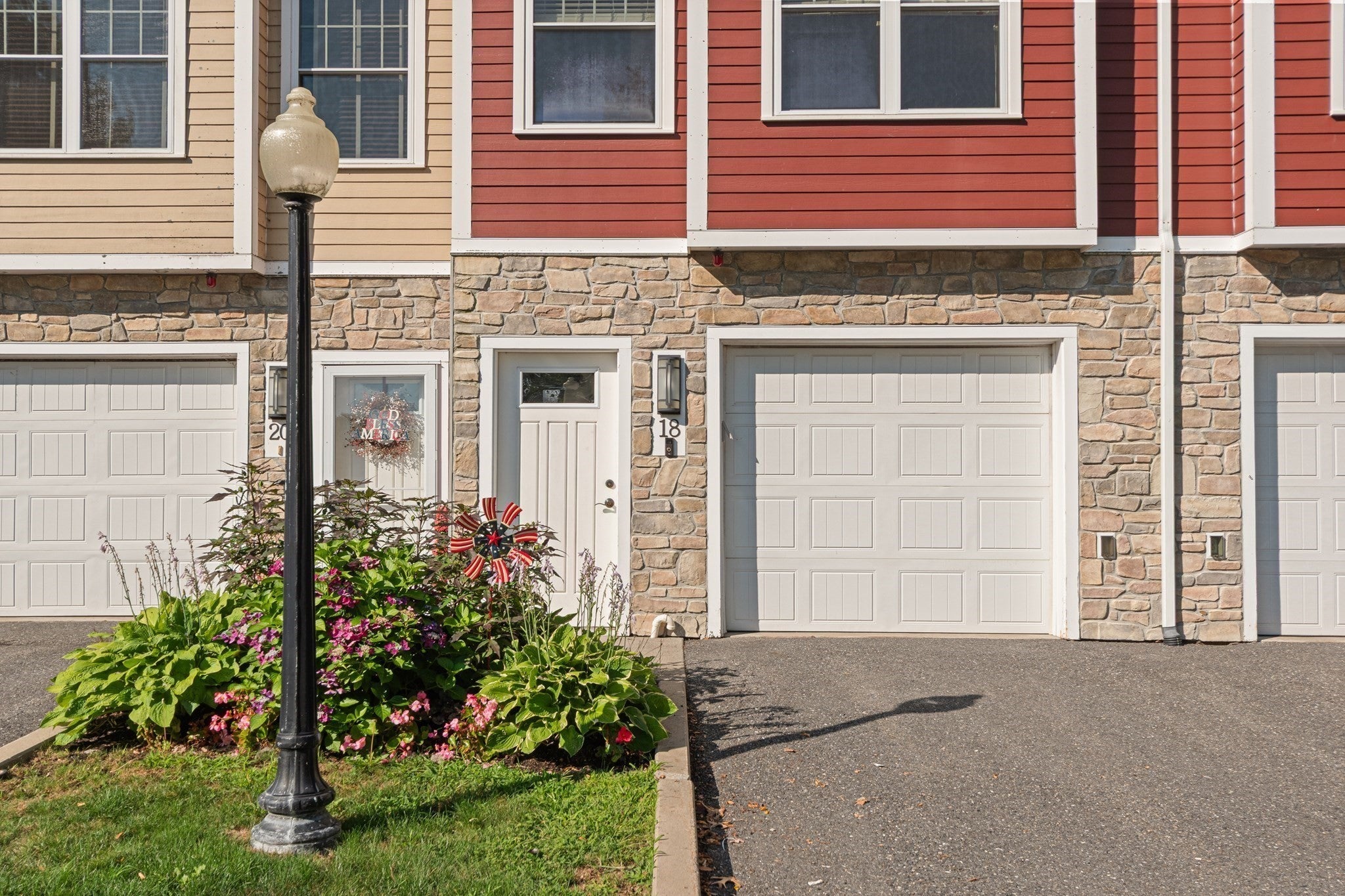 18 Saint Marys Way