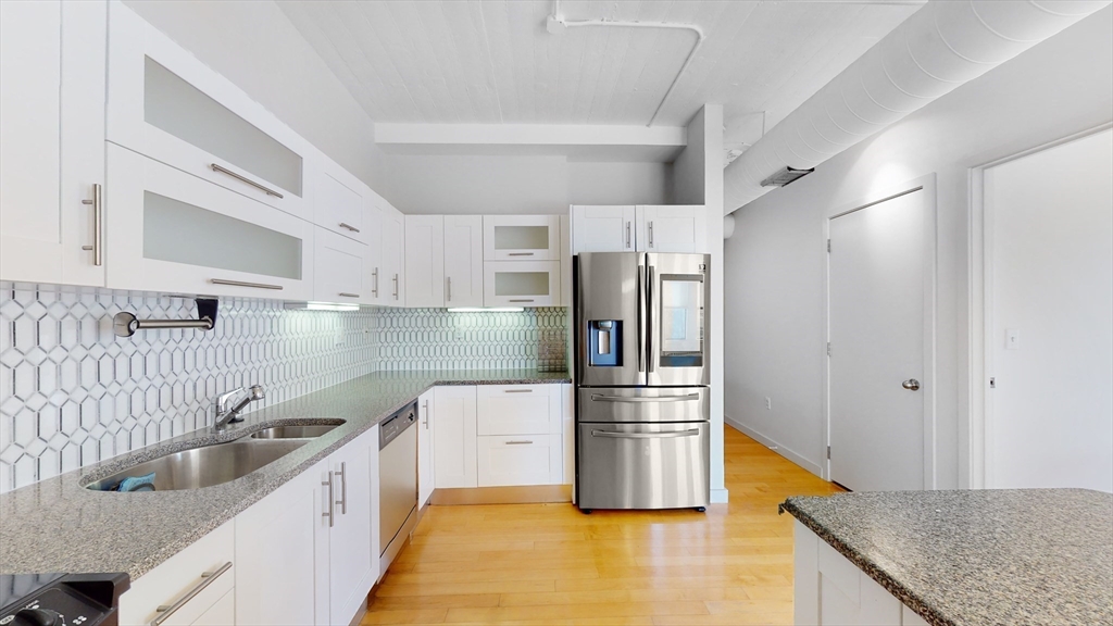 210 South St 6-5