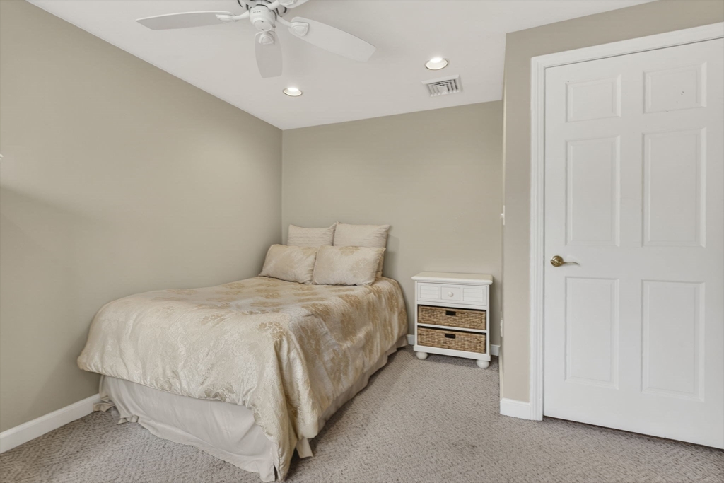 9 Longview Way, Peabody, MA Photo #29