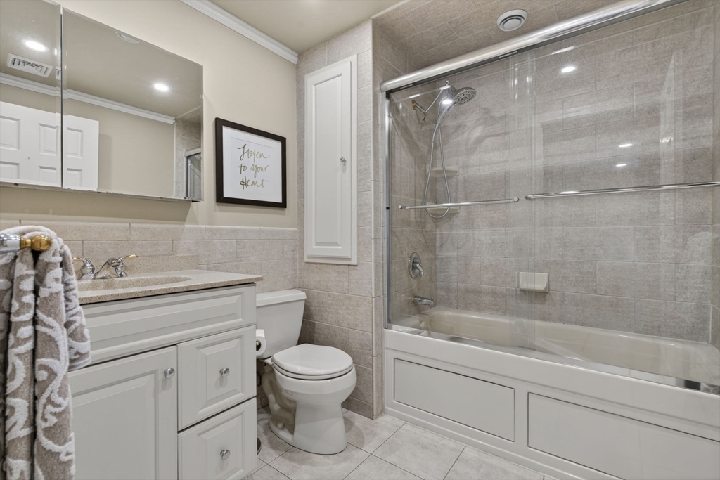 9 Longview Way, Peabody, MA Photo #34
