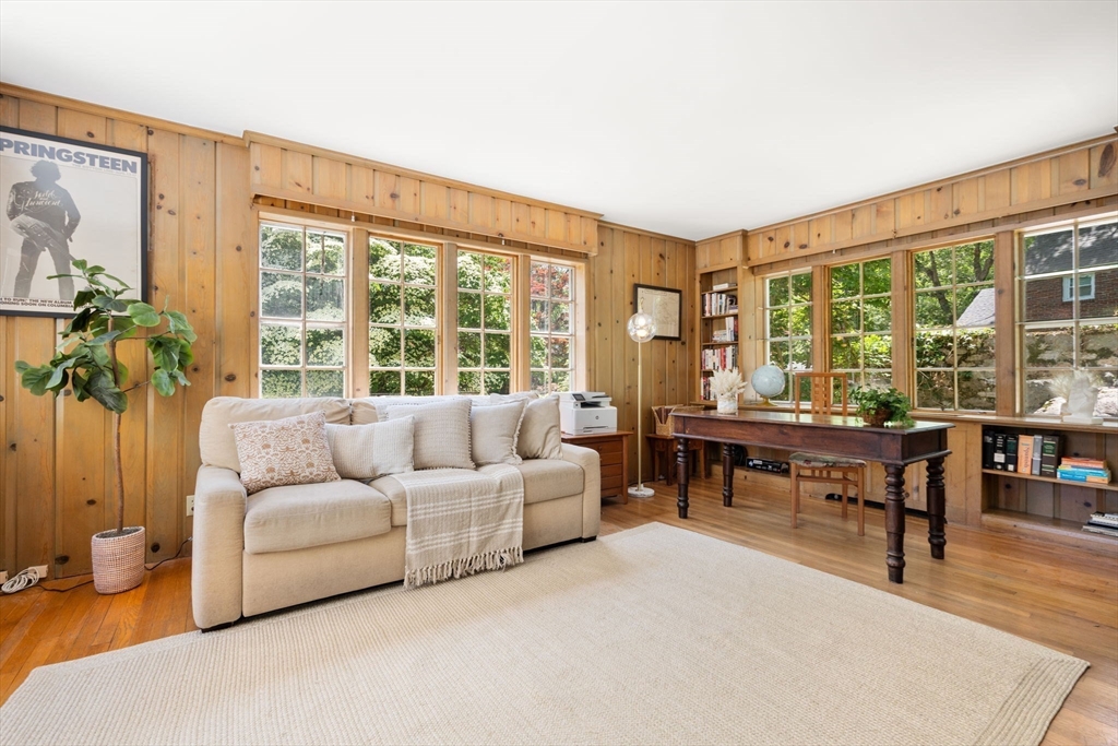 30 Edge Hill Rd