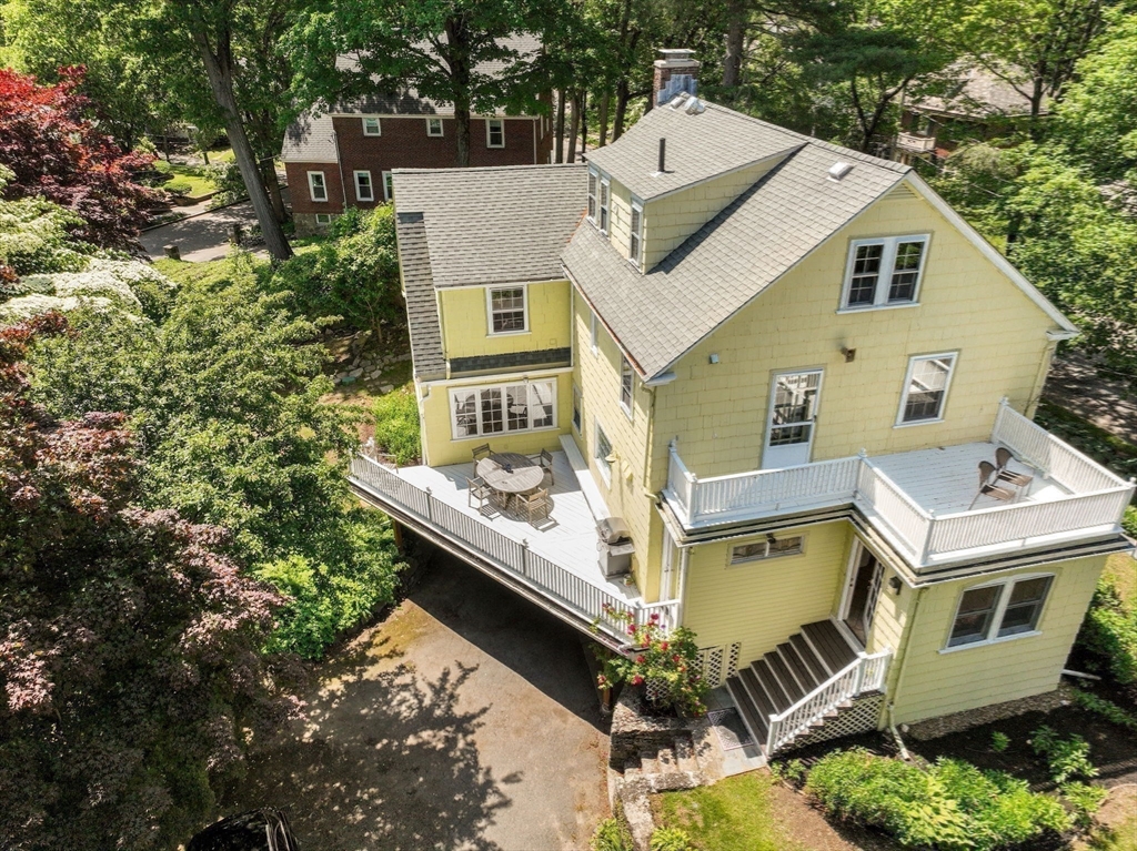 30 Edge Hill Rd