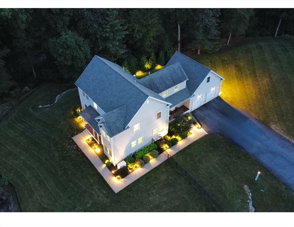 28 Old Lowell Rd