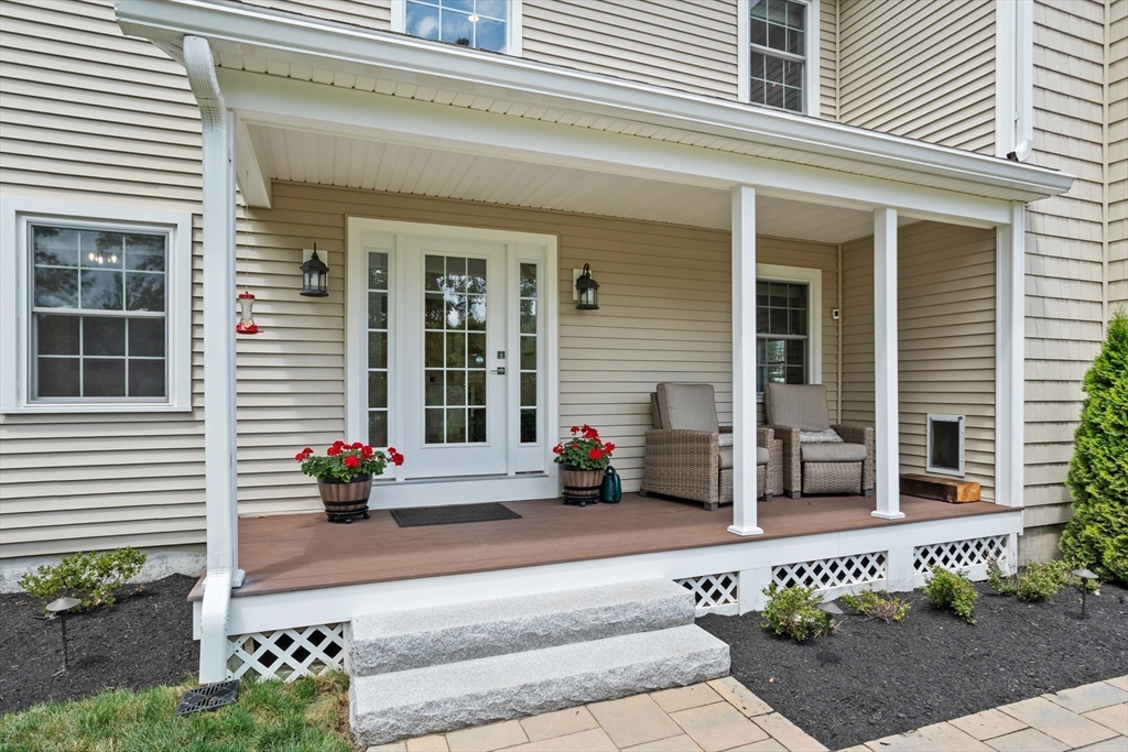 28 Old Lowell Rd