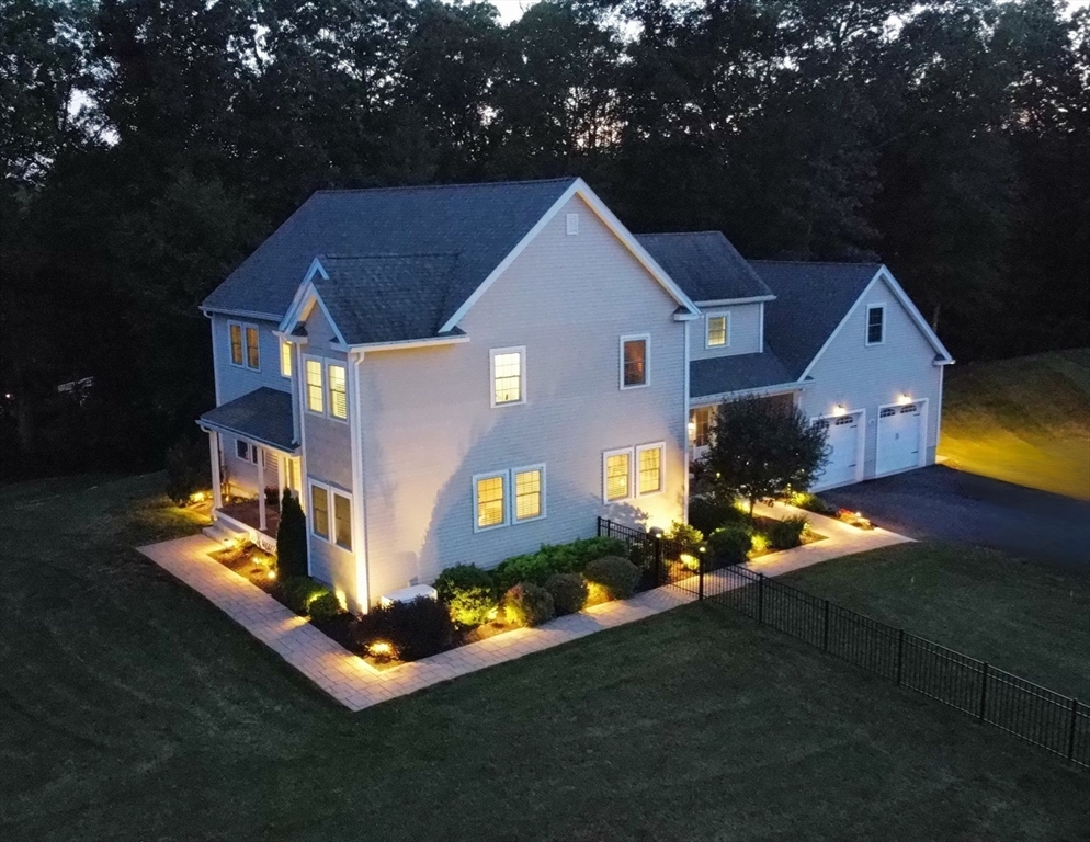 28 Old Lowell Rd