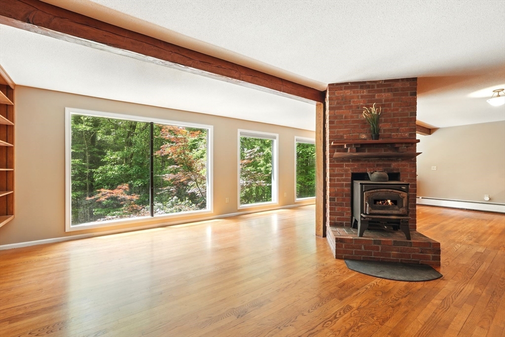 237 Shutesbury Rd