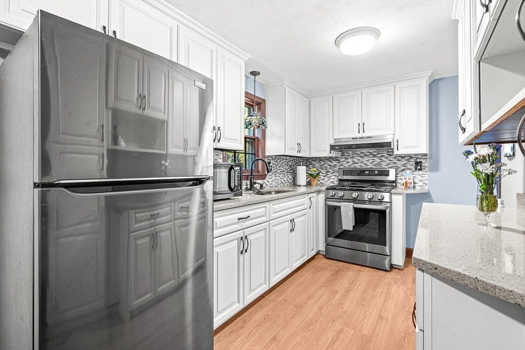 240 Trotting Park Rd