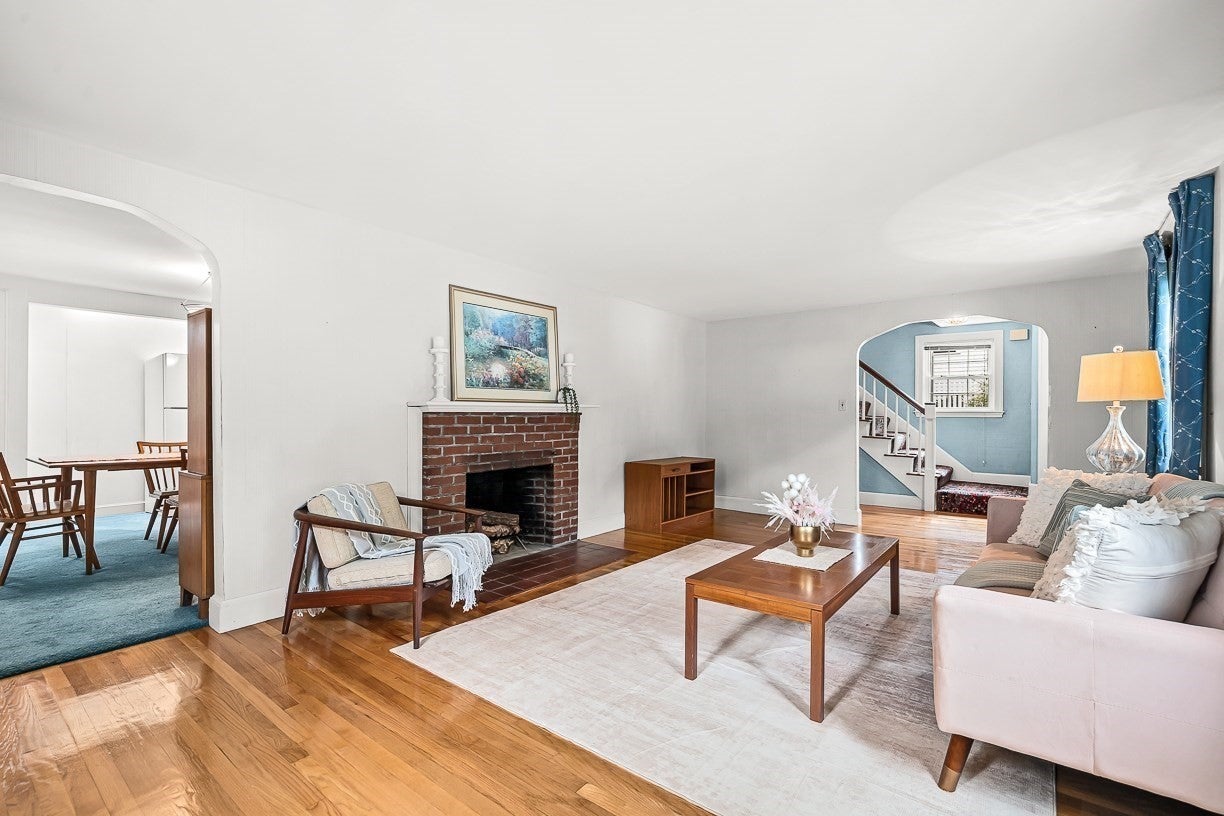 8 North Gateway, Winchester, MA, 8 North Gateway, Winchester, MA Photo #6