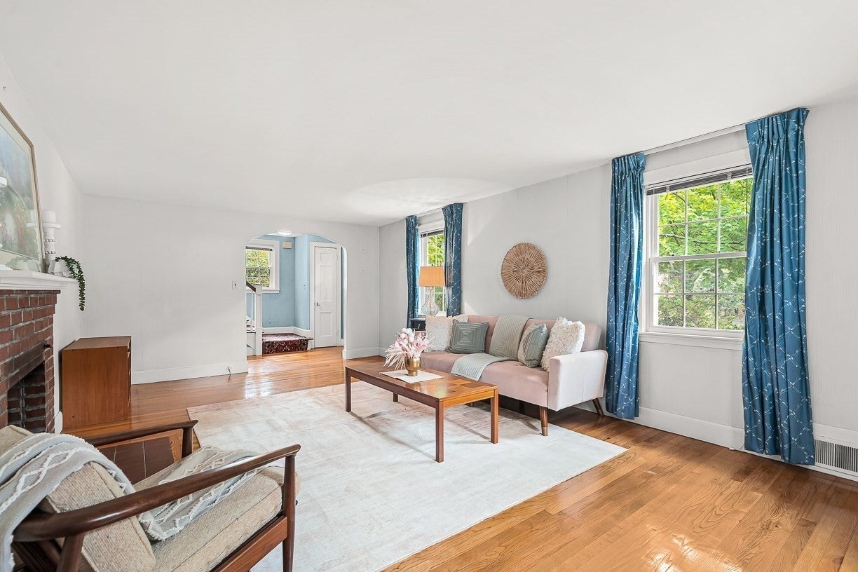 8 North Gateway, Winchester, MA, 8 North Gateway, Winchester, MA Photo #8