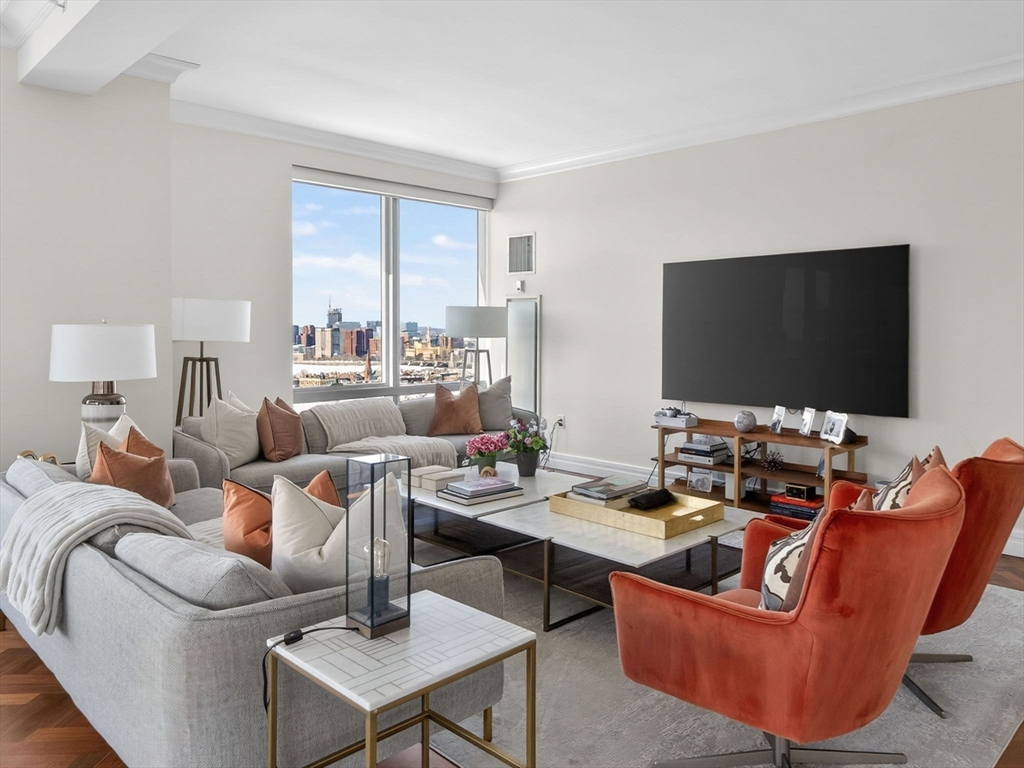 1 Avery St 24B