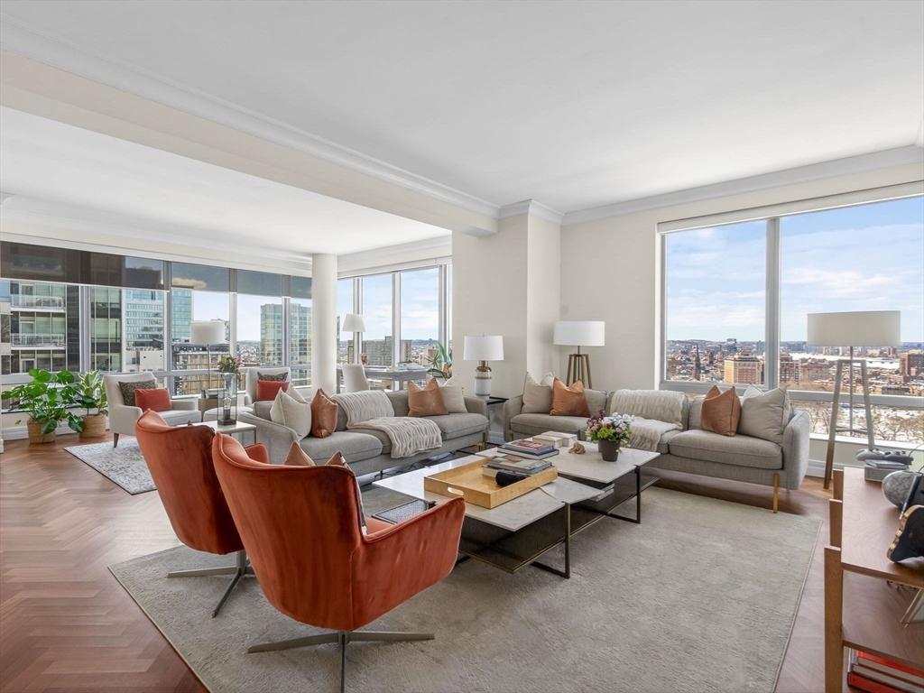 1 Avery St 24B
