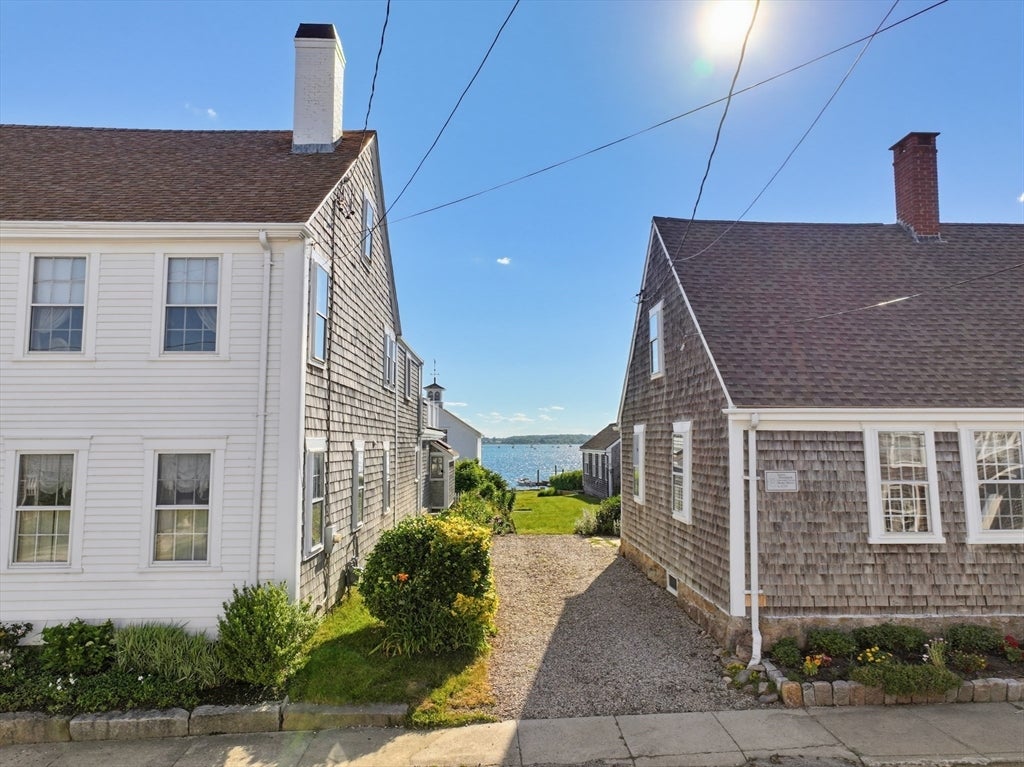 2037 Main Rd