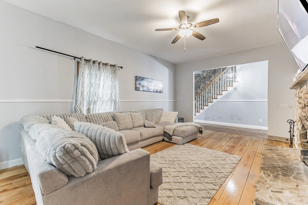 131 Lakeshore