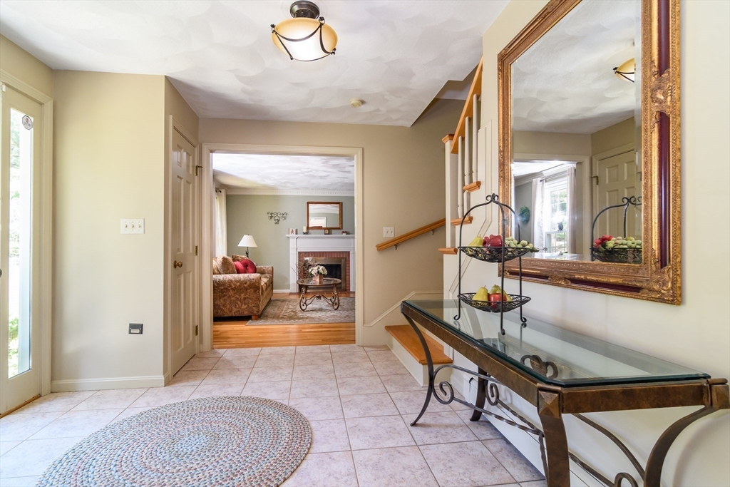 36 Bubbling Brook Rd