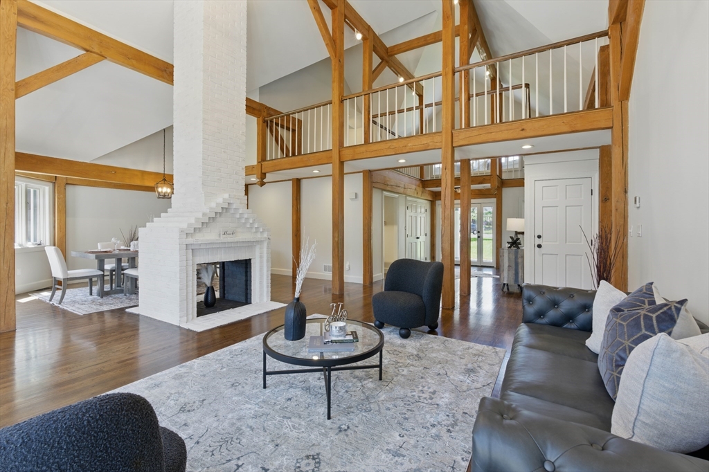 30 Ironwood Rd