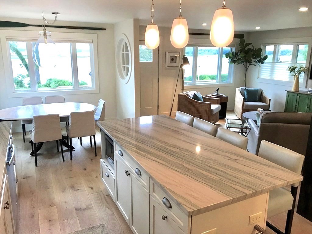 88 Little Neck Road