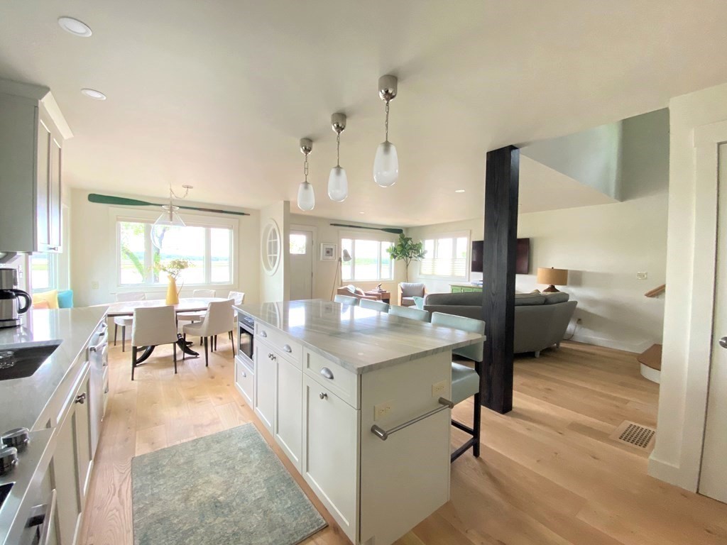 88 Little Neck Road