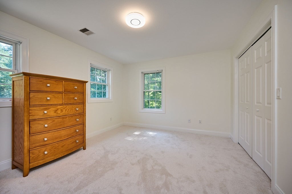 2 Kevin Dr, Southampton, MA, 2 Kevin Dr, Southampton, MA Photo #31