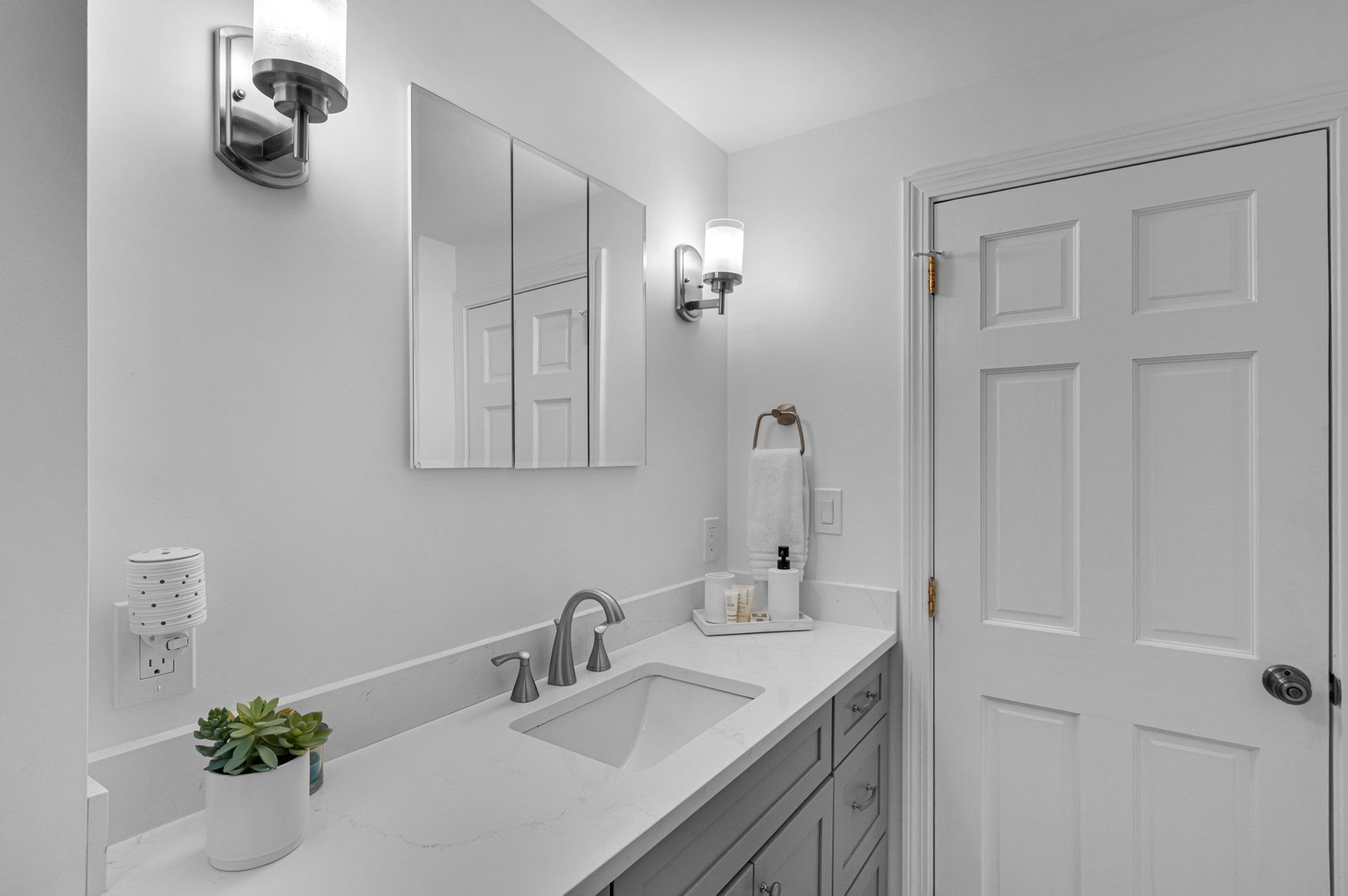 7 Garrison Dr, Plainville, MA, 7 Garrison Dr, Plainville, MA Photo #13