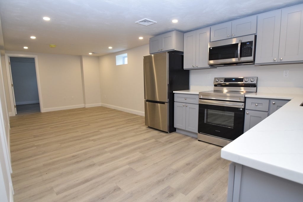 909 North Street #A, Randolph, MA, 909 North Street #A, Randolph, MA Photo #6