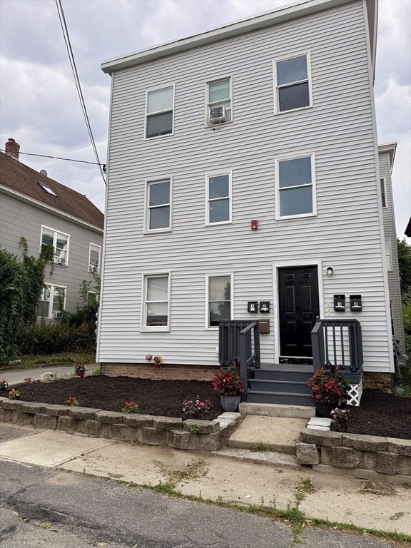62 Sheridan St