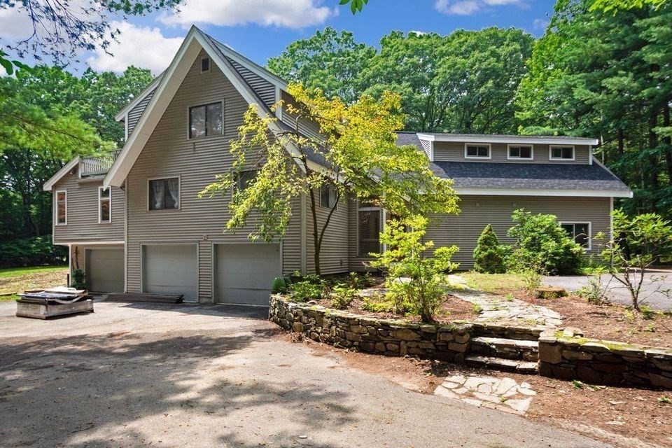 10 Cold Harbor Drive