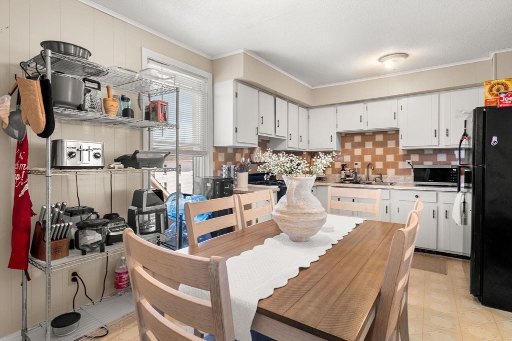 95 Flint St, Fall River, MA, 95 Flint St, Fall River, MA Photo #10