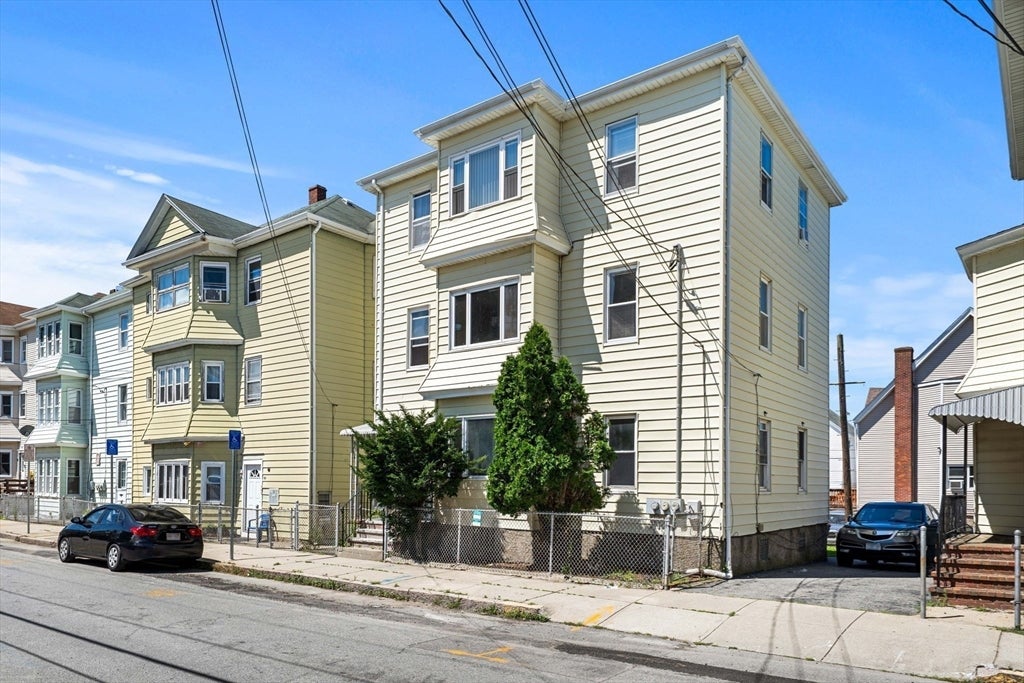 95 Flint St, Fall River, MA, 95 Flint St, Fall River, MA Photo #5