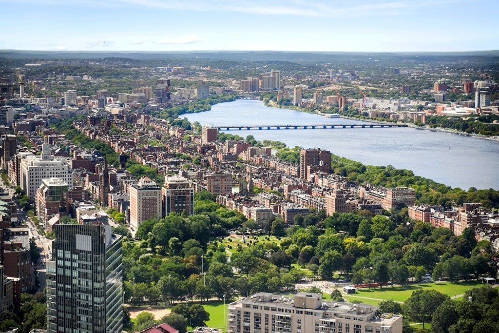 240 Devonshire Street PH 2C