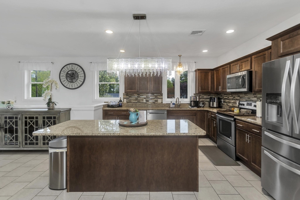 10 Laroche St, Ludlow, MA Photo #2