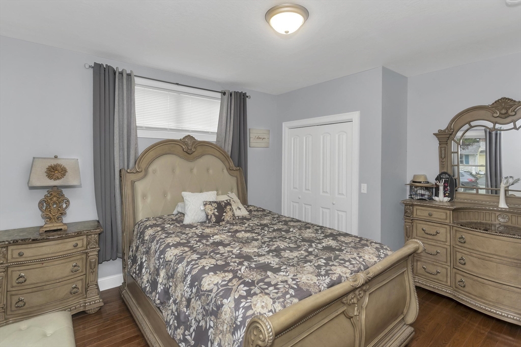 10 Laroche St, Ludlow, MA Photo #8