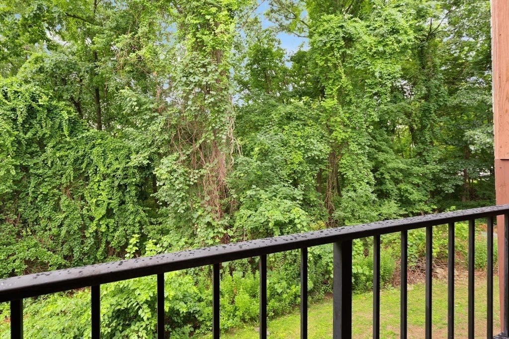 7 Greenbriar Drive #207, North Reading, MA, 7 Greenbriar Drive #207, North Reading, MA Photo #17