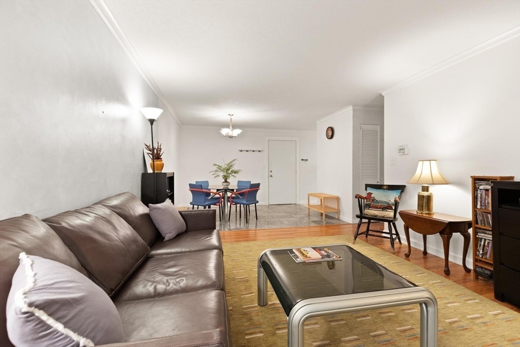 7 Greenbriar Drive #207, North Reading, MA, 7 Greenbriar Drive #207, North Reading, MA Photo #10