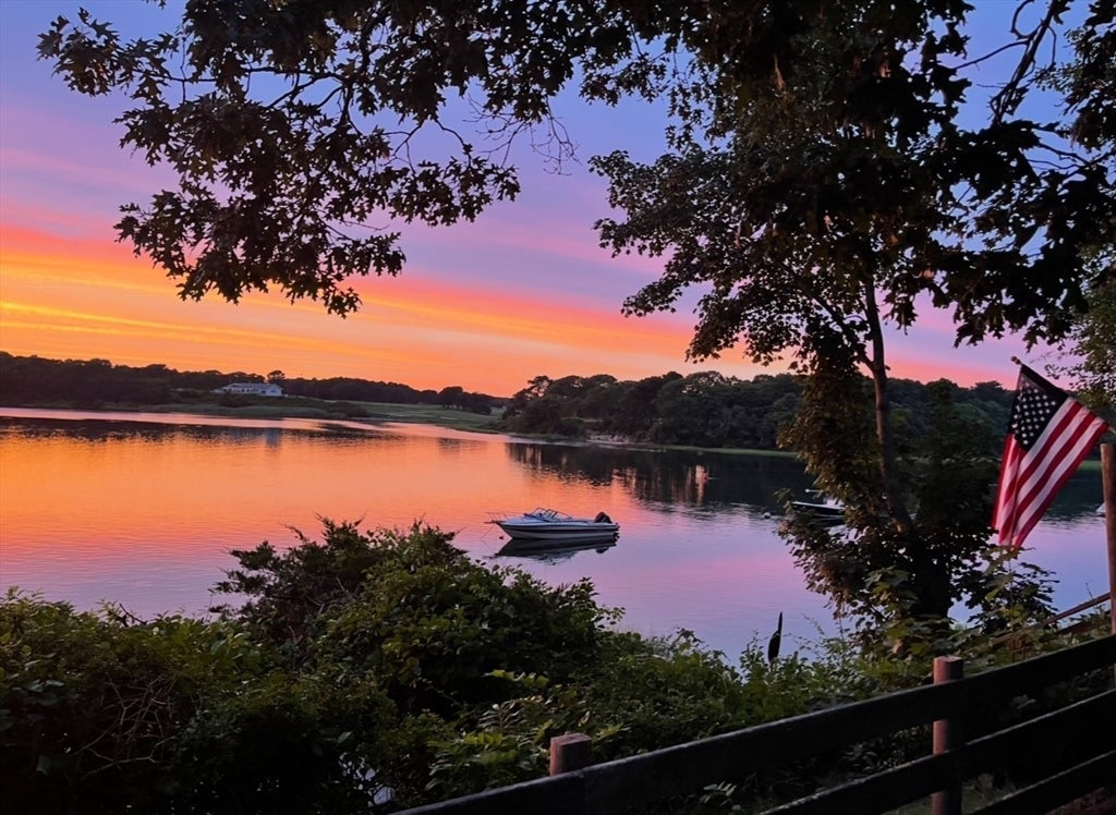33 Horsefoot Rd, Dennis, MA, 33 Horsefoot Rd, Dennis, MA Photo #3